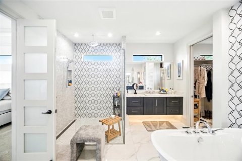 Casa en venta en Port Charlotte, Florida, 4 dormitorios, 269.23 m2 № 1855464 - foto 25