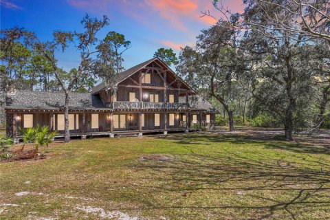 House in Groveland, Florida 4 bedrooms, 315.31 sq.m. № 1649573 - photo 4