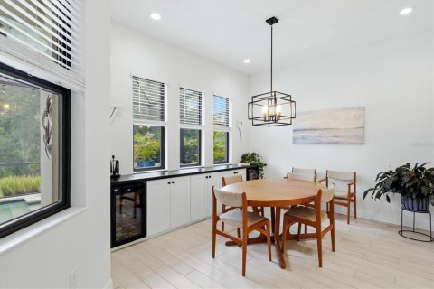 Casa en venta en Bradenton, Florida, 4 dormitorios, 267.09 m2 № 2353458 - foto 18