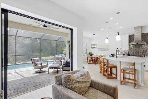 Casa en venta en Bradenton, Florida, 4 dormitorios, 267.09 m2 № 2353458 - foto 13