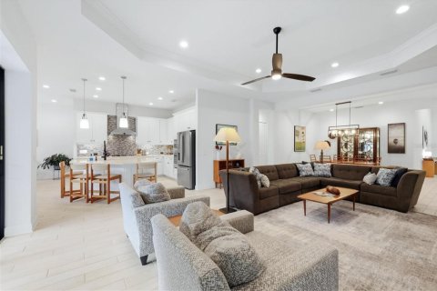 Casa en venta en Bradenton, Florida, 4 dormitorios, 267.09 m2 № 2353458 - foto 15