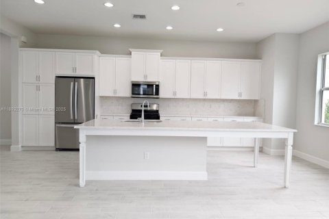 Casa en venta en Westlake, Florida, 4 dormitorios № 1945601 - foto 2