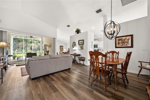 House in Sarasota, Florida 3 bedrooms, 168.43 sq.m. № 1857864 - photo 6