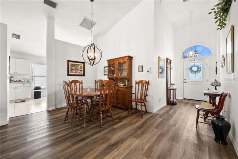 House in Sarasota, Florida 3 bedrooms, 168.43 sq.m. № 1857864 - photo 5