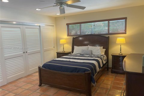 Villa ou maison à vendre à Miami Springs, Floride: 3 chambres, 163.69 m2 № 2251144 - photo 12