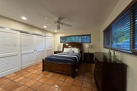 Villa ou maison à vendre à Miami Springs, Floride: 3 chambres, 163.69 m2 № 2251144 - photo 18