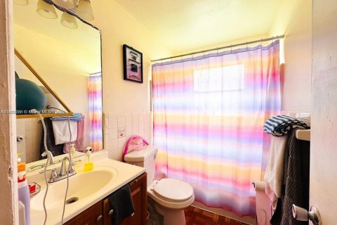 Condominio en venta en Hollywood, Florida, 2 dormitorios, 77.11 m2 № 1779896 - foto 9