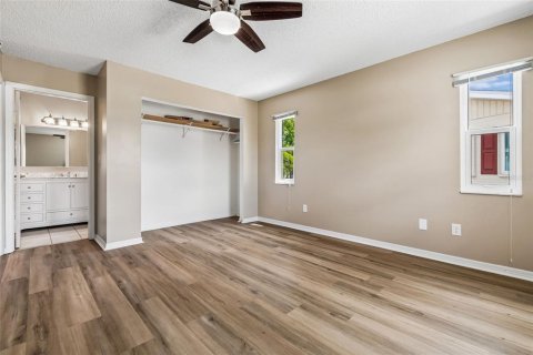 House in Sun City Center, Florida 2 bedrooms, 109.62 sq.m. № 2225824 - photo 19