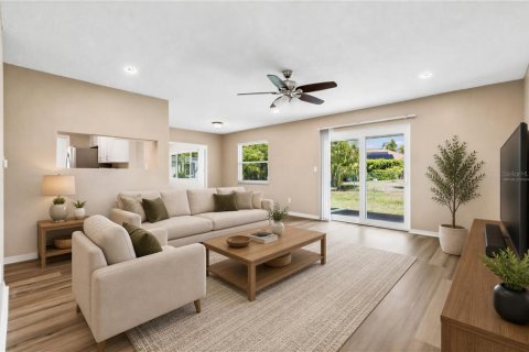 House in Sun City Center, Florida 2 bedrooms, 109.62 sq.m. № 2225824 - photo 4