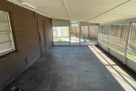 Villa ou maison à louer à Bradenton, Floride: 3 chambres, 130.34 m2 № 1849652 - photo 28