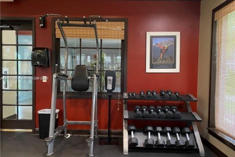 Купить кондоминиум в Мирамар, Флорида 2 спальни, 91.32м2, № 2033108 - фото 29