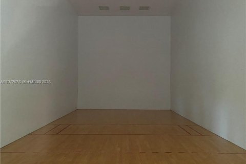 Купить кондоминиум в Мирамар, Флорида 2 спальни, 91.32м2, № 2033108 - фото 30