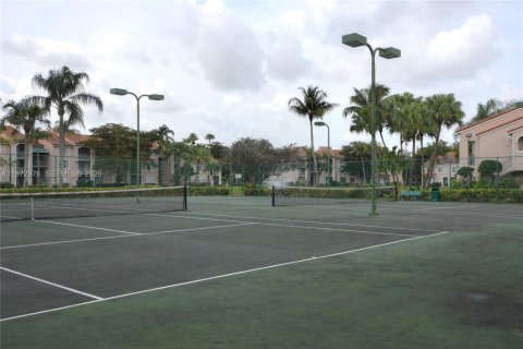 Купить кондоминиум в Мирамар, Флорида 2 спальни, 91.32м2, № 2033108 - фото 19