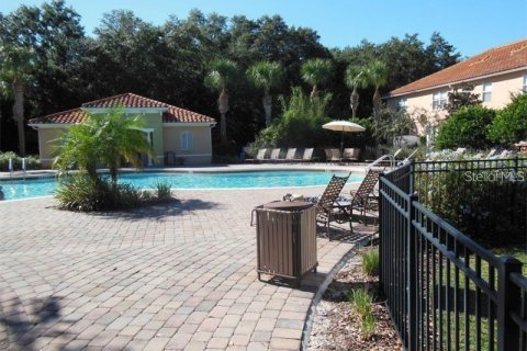 Adosado en venta en Kissimmee, Florida, 2 dormitorios, 121.14 m2 № 2106339 - foto 8