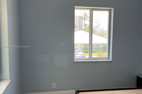 Condo in Delray Beach, Florida, 1 bedroom  № 2011497 - photo 8