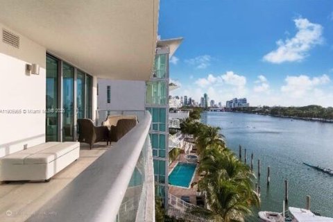 Copropriété à louer à Miami Beach, Floride: 2 chambres, 109.16 m2 № 1956646 - photo 13