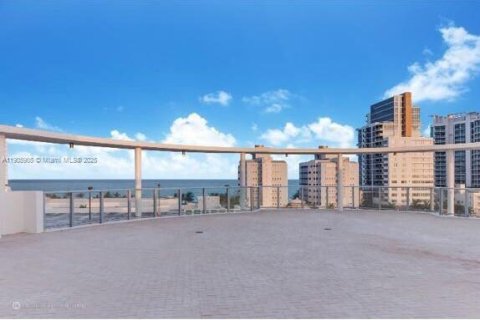 Copropriété à louer à Miami Beach, Floride: 2 chambres, 109.16 m2 № 1956646 - photo 14