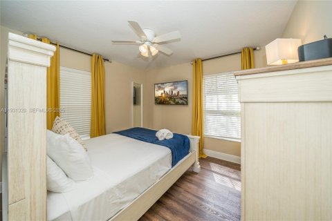 Villa ou maison à vendre à Tampa, Floride: 4 chambres, 150.87 m2 № 2034534 - photo 21