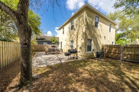 Villa ou maison à vendre à Tampa, Floride: 4 chambres, 150.87 m2 № 2034534 - photo 26