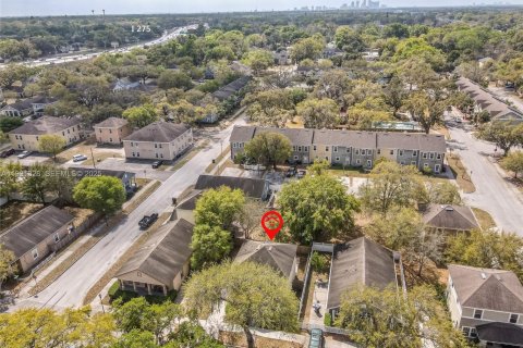 Villa ou maison à vendre à Tampa, Floride: 4 chambres, 150.87 m2 № 2034534 - photo 30