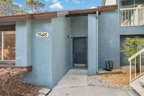 Condominio en venta en Weeki Wachee, Florida, 2 dormitorios, 102.56 m2 № 1544243 - foto 3