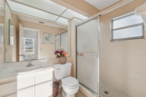 Condominio en venta en Weeki Wachee, Florida, 2 dormitorios, 102.56 m2 № 1544243 - foto 12