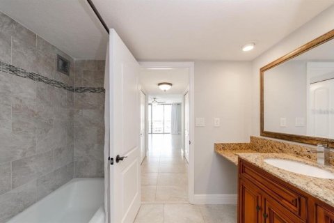 Condominio en alquiler en Clearwater, Florida, 2 dormitorios, 120.59 m2 № 1570879 - foto 20