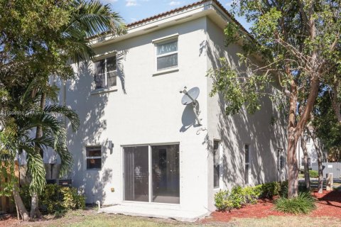 Townhouse in Homestead, Florida 3 bedrooms, 141.03 sq.m. № 1745804 - photo 16
