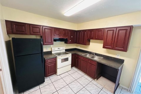 Condo in Orlando, Florida, 1 bedroom  № 1882740 - photo 4