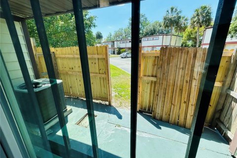 Condo in Orlando, Florida, 1 bedroom  № 1882740 - photo 6