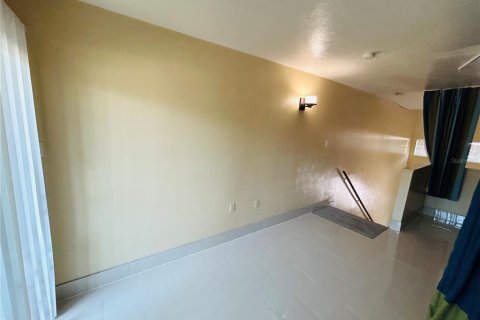 Condo in Orlando, Florida, 1 bedroom  № 1882740 - photo 7