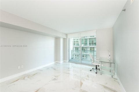 Condo in Miami, Florida, 2 bedrooms  № 2053064 - photo 6