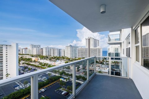 Copropriété à vendre à Fort Lauderdale, Floride: 2 chambres, 104.05 m2 № 2191487 - photo 12
