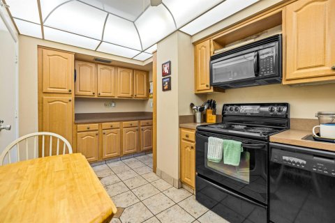 Copropriété à vendre à Fort Lauderdale, Floride: 2 chambres, 104.05 m2 № 2191487 - photo 17