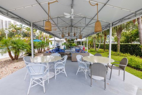 Copropriété à vendre à Fort Lauderdale, Floride: 2 chambres, 104.05 m2 № 2191487 - photo 7