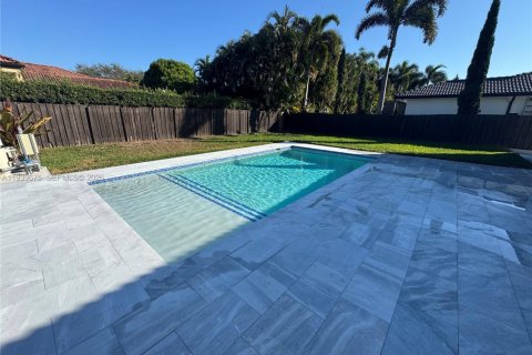 Villa ou maison à vendre à Miami Lakes, Floride: 4 chambres, 214.98 m2 № 1997025 - photo 6