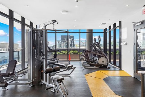 Condo in Miami, Florida, 1 bedroom  № 1861496 - photo 27