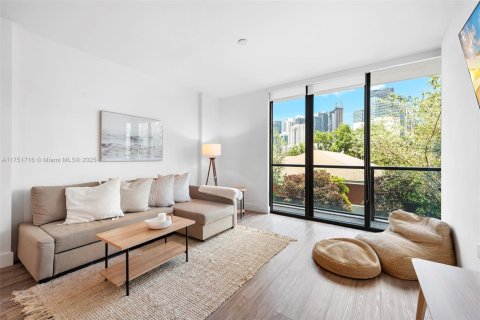 Condo in Miami, Florida, 1 bedroom  № 1861496 - photo 4