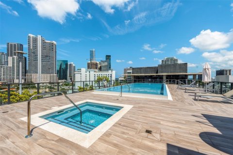 Condo in Miami, Florida, 1 bedroom  № 1861496 - photo 25