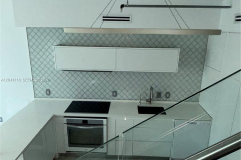 Copropriété à louer à Miami, Floride: 3 chambres, 103.4 m2 № 2184468 - photo 7