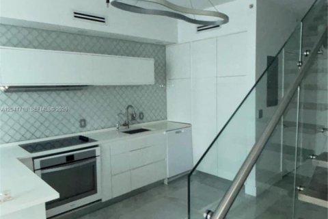 Copropriété à louer à Miami, Floride: 3 chambres, 103.4 m2 № 2184468 - photo 6