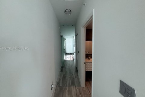 Copropriété à louer à Miami, Floride: 3 chambres, 103.4 m2 № 2184468 - photo 16