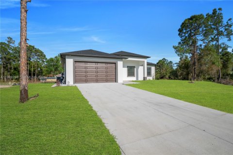 Casa en venta en Lehigh Acres, Florida, 4 dormitorios, 159.7 m2 № 2051566 - foto 6