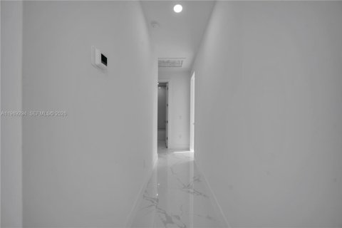 Casa en venta en Lehigh Acres, Florida, 4 dormitorios, 159.7 m2 № 2051566 - foto 28