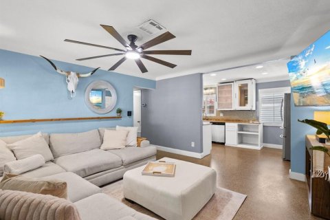 Villa ou maison à vendre à Saint Petersburg, Floride: 3 chambres, 106.84 m2 № 2408270 - photo 8