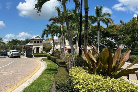 Снять в аренду кондоминиум в Ривьера-Бич, Флорида 3 спальни, 97.45м2, № 1836278 - фото 16