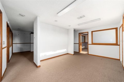 Immobilier commercial à louer à Ocala, Floride: 111.48 m2 № 2098789 - photo 3