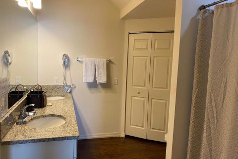 Townhouse in Kissimmee, Florida 3 bedrooms, 120.77 sq.m. № 1593002 - photo 10