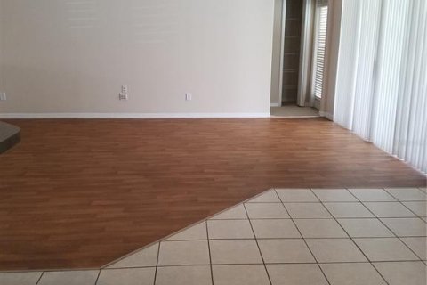 Снять в аренду виллу или дом в Орландо, Флорида 4 спальни, 266.91м2, № 1850989 - фото 5