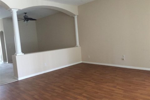 Снять в аренду виллу или дом в Орландо, Флорида 4 спальни, 266.91м2, № 1850989 - фото 2